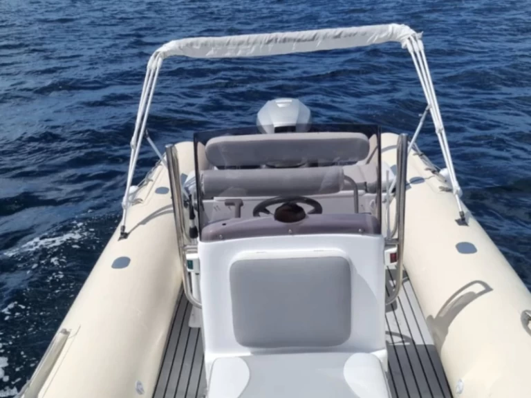 Hire RIB Stylmer with a boat licence