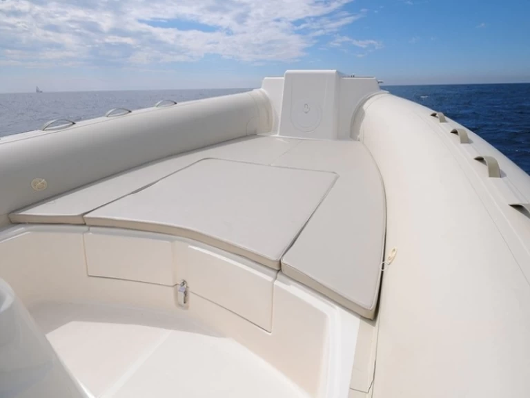 RIB hire in Hyères - Capelli Capelli 770