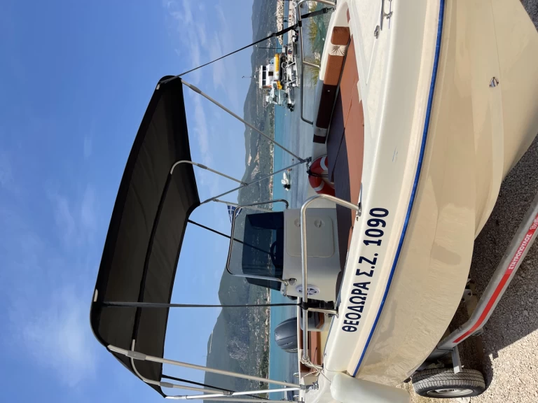 Hire a Poseidon Bluewater 480 Zakynthos