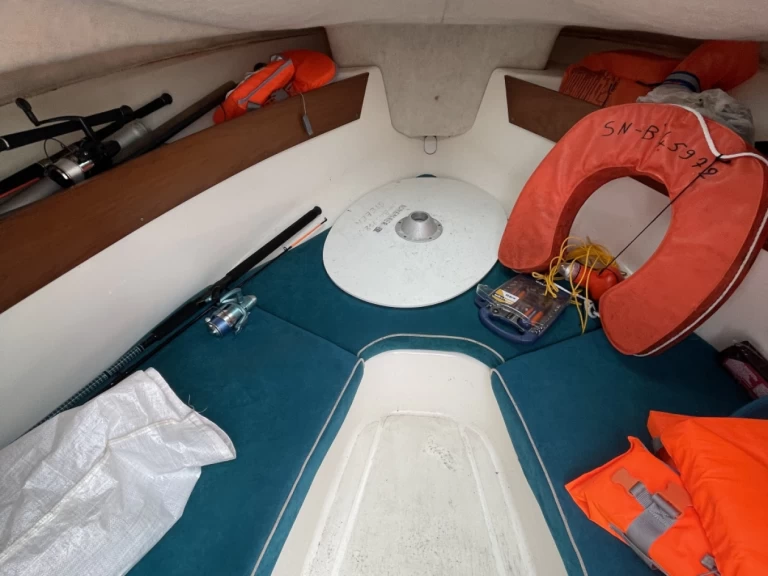 Hire Motorboat with or without skipper Jeanneau La Rochelle