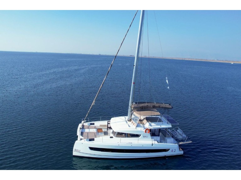 Catamaran to hire Volos at the best price