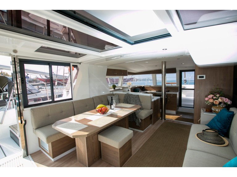 Bali Bali 4.2 charter bareboat or skippered in  Volos