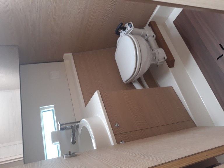 Charter a D&D Yacht D&D Kufner 54.2 in Marina (City) on Samboat