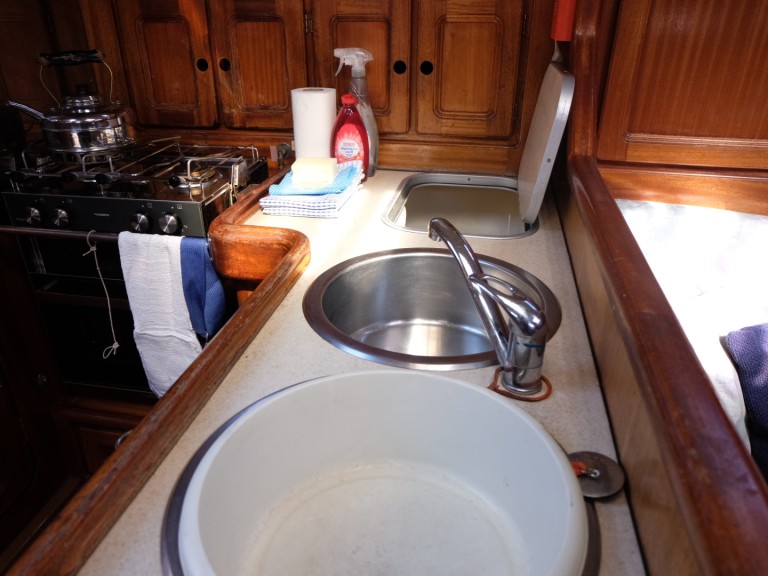 Hire Sailboat with or without skipper Bavaria Hamble-le-Rice