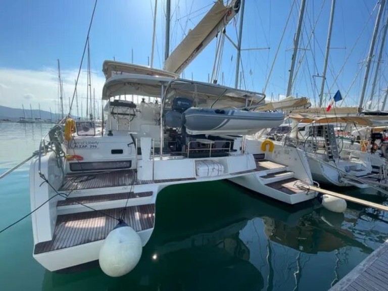Catamaran to hire Rhodes (City) at the best price
