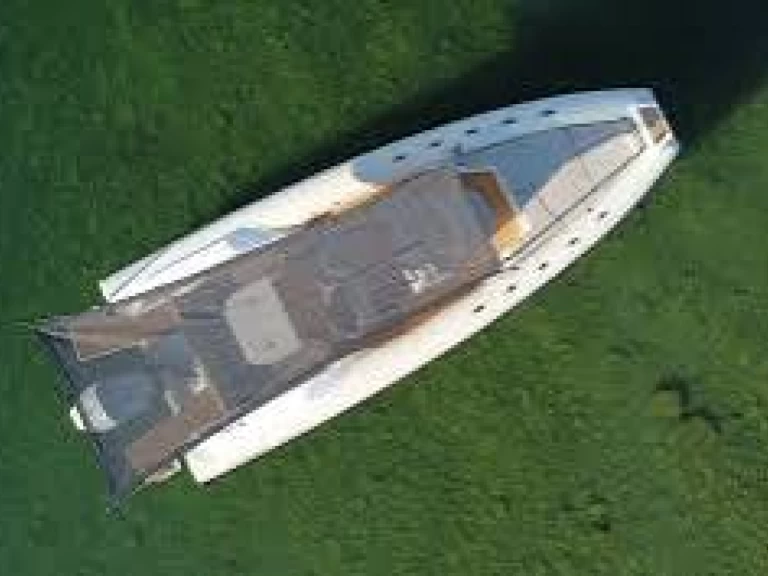 RIB to hire Marina de Portimão at the best price