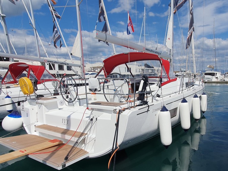 Sailboat to hire Split at the best price