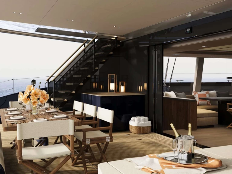 Hire Luxury Yacht Sunreef with a boat licence
