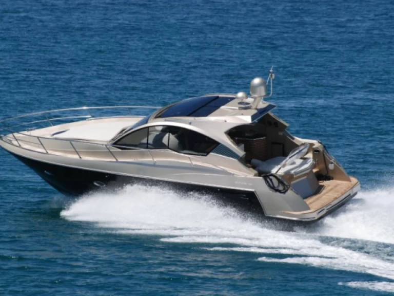 Hire Luxury Yacht with or without skipper Grginić Komolac