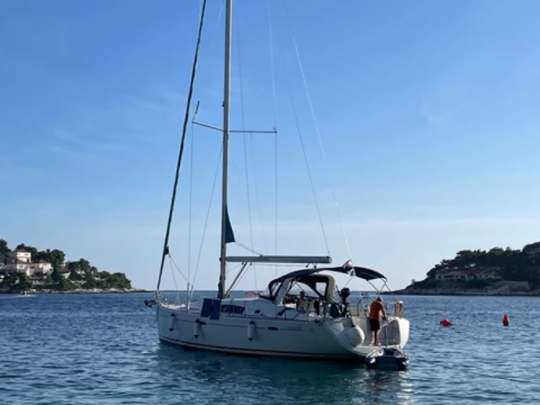 Yacht hire Marina Milna Kanarija cheap Oceanis 50 Family