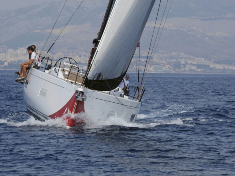 Charter a Bénéteau First 53 in Split on Samboat
