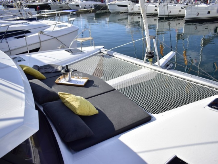 Yacht hire Seget Donji cheap Lucia 40