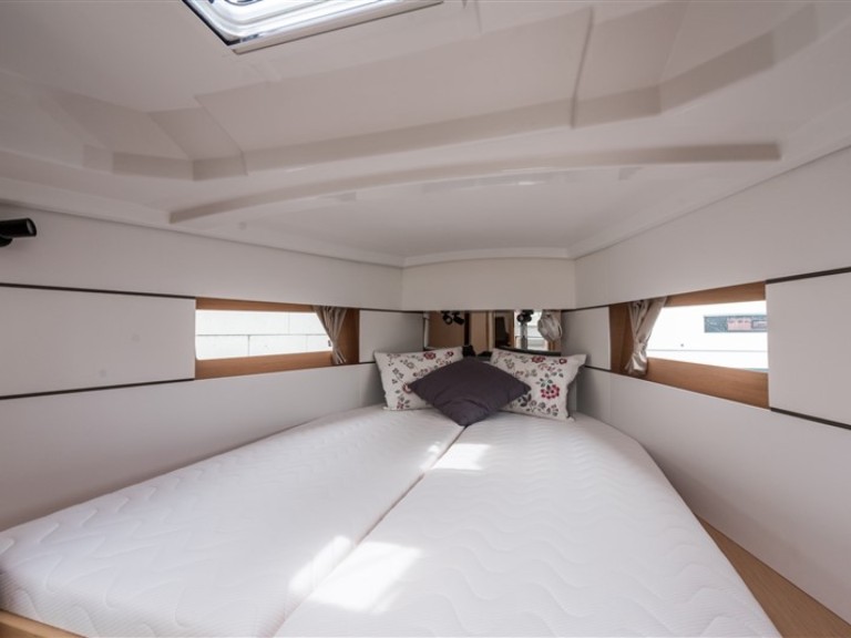 Bénéteau Oceanis 38.1 charter bareboat or skippered in  Komolac