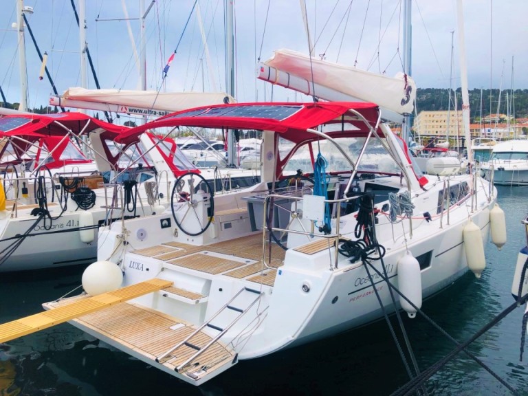 Sailboat to hire Split at the best price