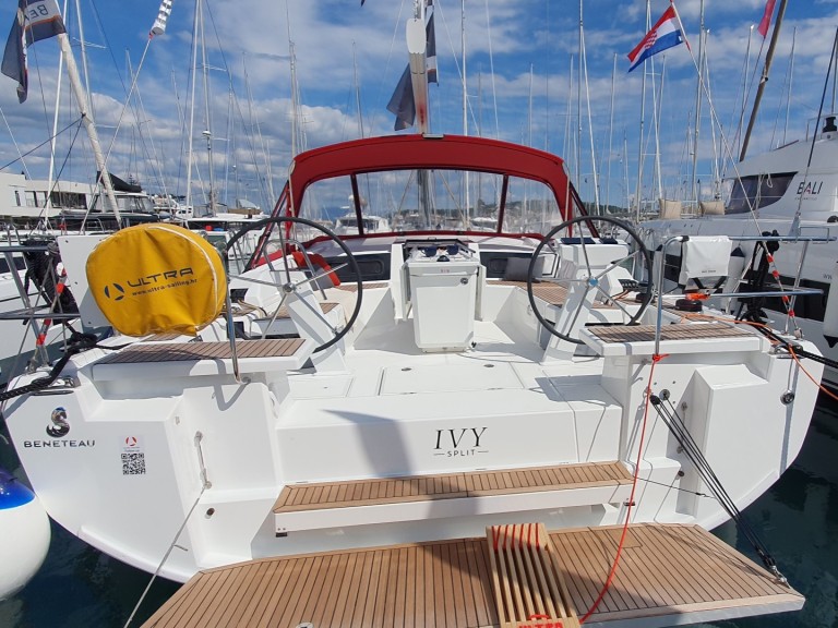 Yacht hire Split cheap Oceanis 46.1