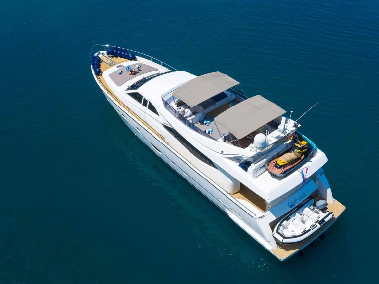 Luxury Yacht hire in Seget Donji - Ferretti Ferretti Yachts 760