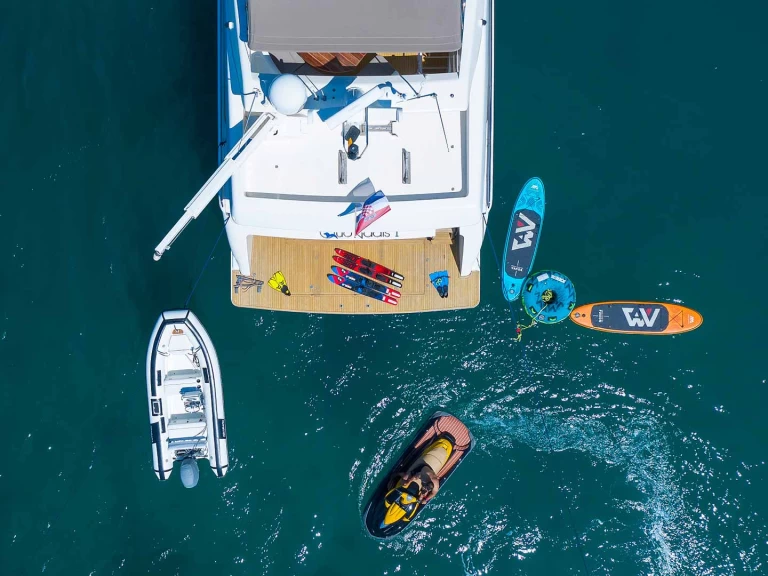 Hire Luxury Yacht with or without skipper Ferretti Seget Donji