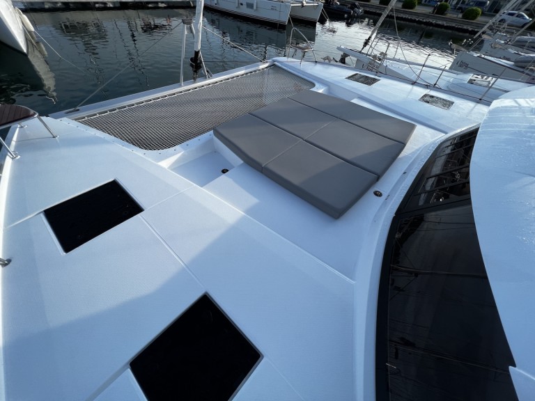 Yacht charter Sukošan - Fountaine Pajot Tanna 47 on SamBoat