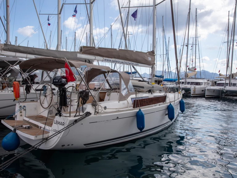 Yacht hire Marmaris (district) cheap Dufour 335 Grand Large