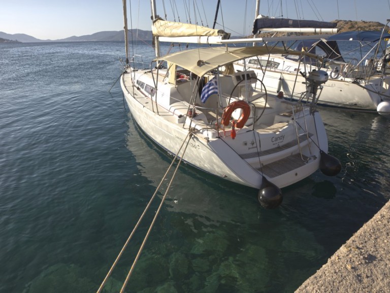 Hire Sailboat with or without skipper Jeanneau Páchi
