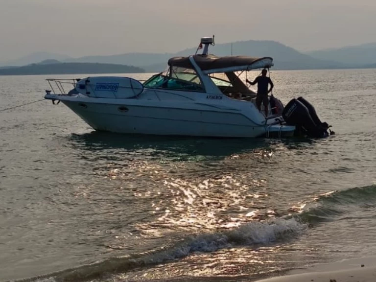 Yacht charter Ko Phuket - Monterey Monterey 322 Cruiser on SamBoat