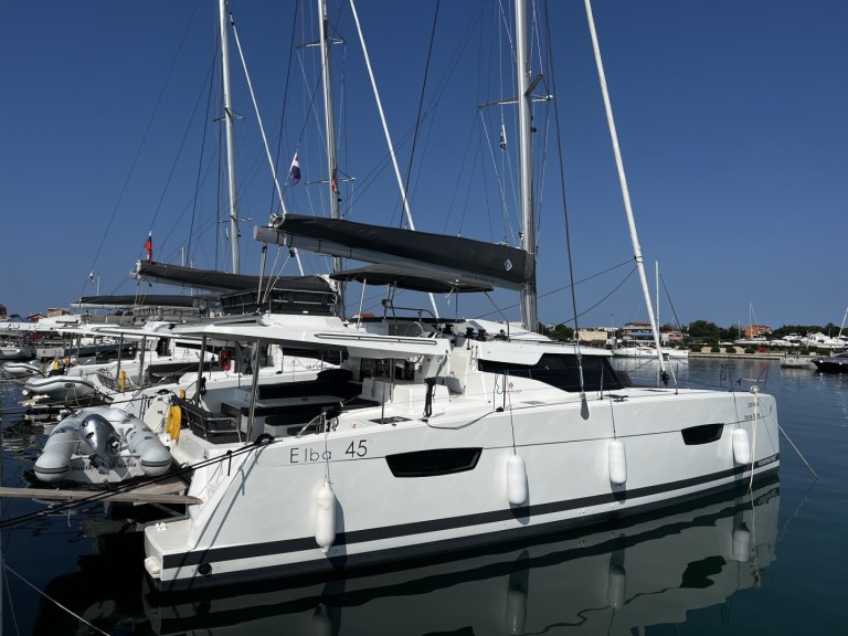 Hire Catamaran with or without skipper Fountaine Pajot Sukošan