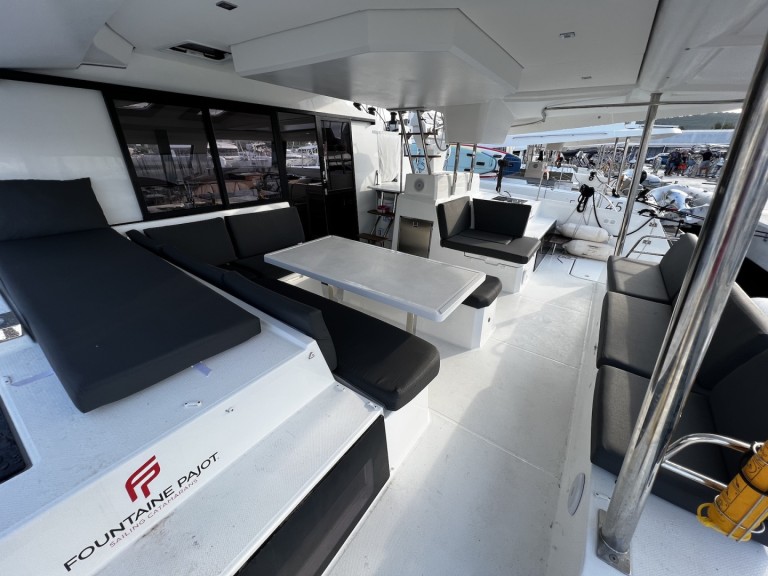 Hire Catamaran with or without skipper Fountaine Pajot Sukošan