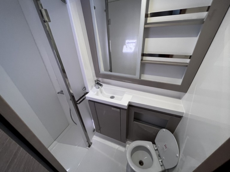 Hire Catamaran Fountaine Pajot with a boat licence