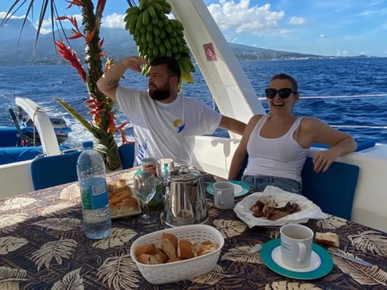 Hire Catamaran with or without skipper Leopard Papeete