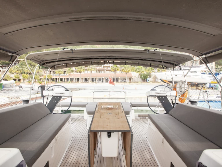 Yacht hire Orhaniye cheap Dufour 470