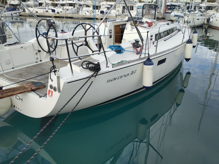 Sailboat hire in Izola - Salona Salona 38