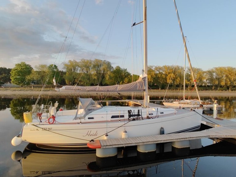 Yacht charter Tallinn - Hanse Hanse 400 E on SamBoat