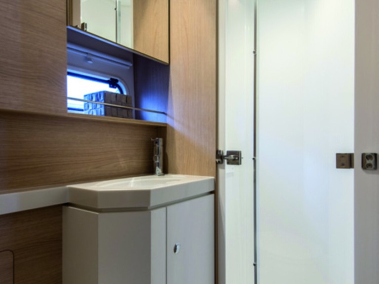 Hire Catamaran with or without skipper Bali Playa de Talamanca