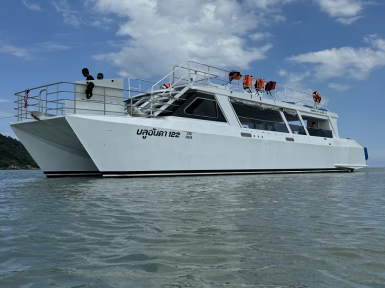 Yacht hire Phuket (City) cheap 199