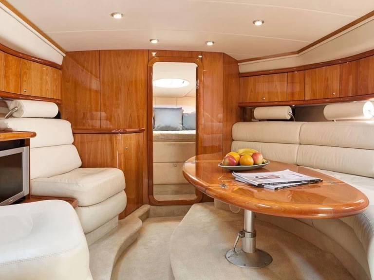 Motorboat to hire Palma de Mallorca at the best price