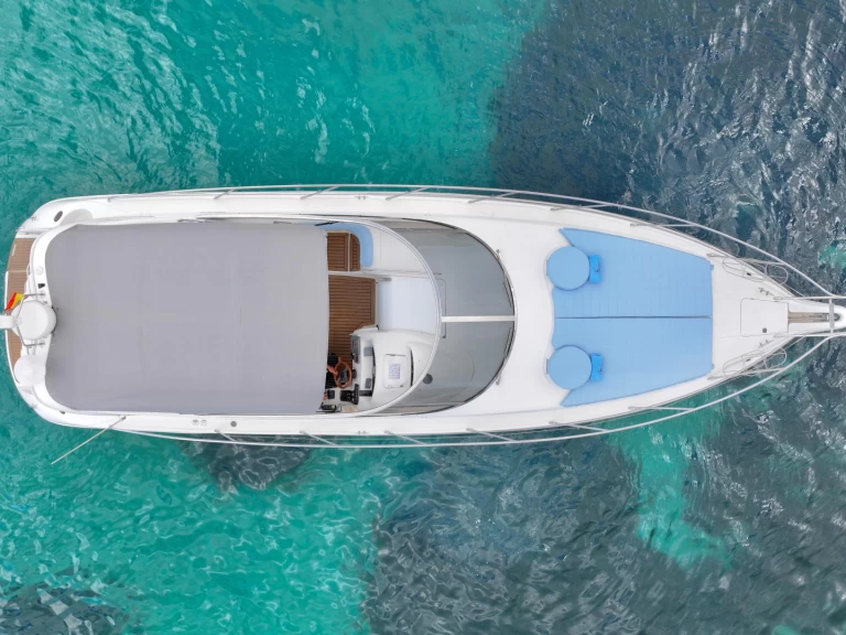 Hire a Cranchi Endurance 39 Ibiza Town