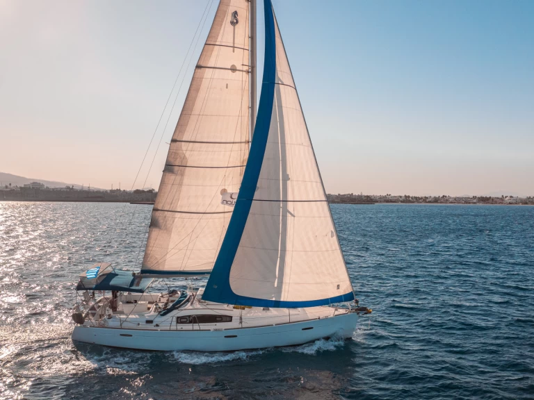 Hire Sailboat Bénéteau with a boat licence