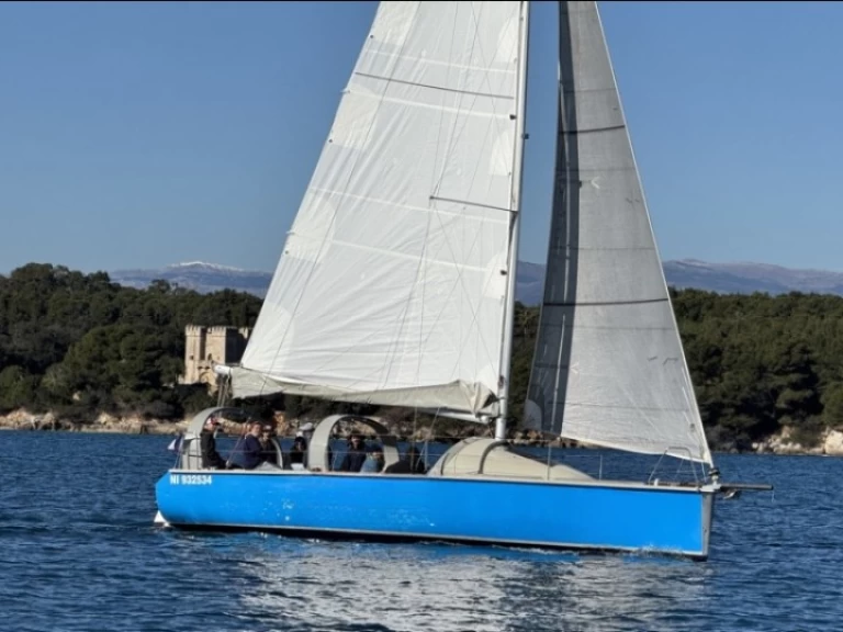 Sailboat hire in Golfe-Juan - Kaidoz Kaidoz 31