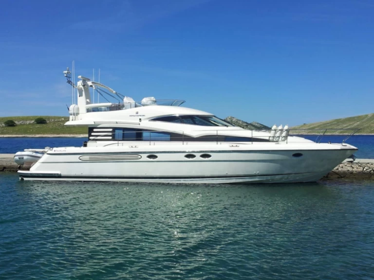 Yacht charter Órmos Bay - Fairline Fairline Squadron 52 on SamBoat