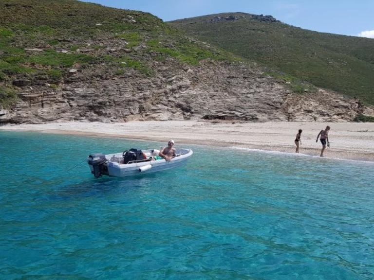 Yacht charter Andros - Pionner 15 on SamBoat