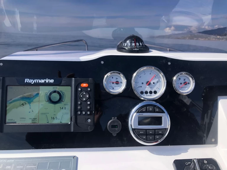 Yacht hire Bordighera cheap IDEA 58