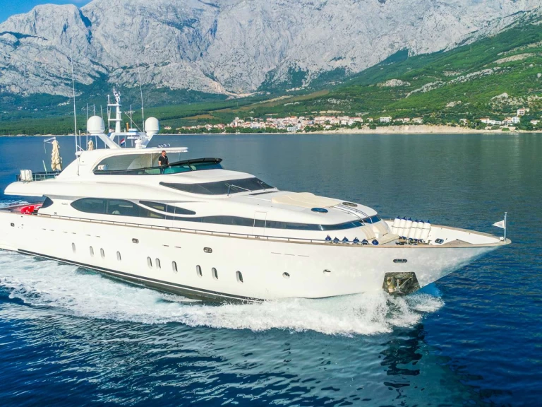 Luxury Yacht hire in Makarska - Maiora CYNTHIA