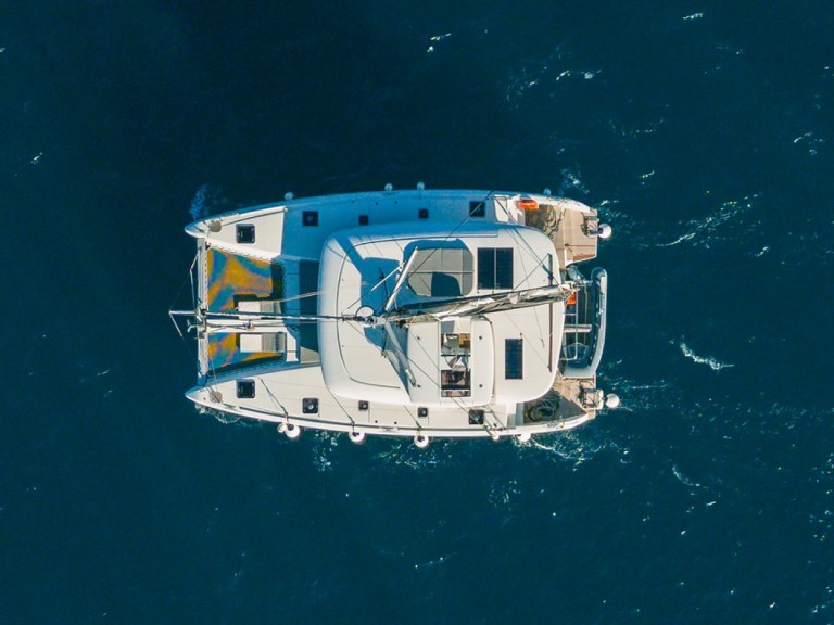 Yacht charter Portisco - Lagoon Lagoon 42 on SamBoat