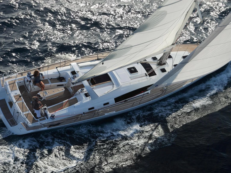 Hire Sailboat with or without skipper Bénéteau Pálairos