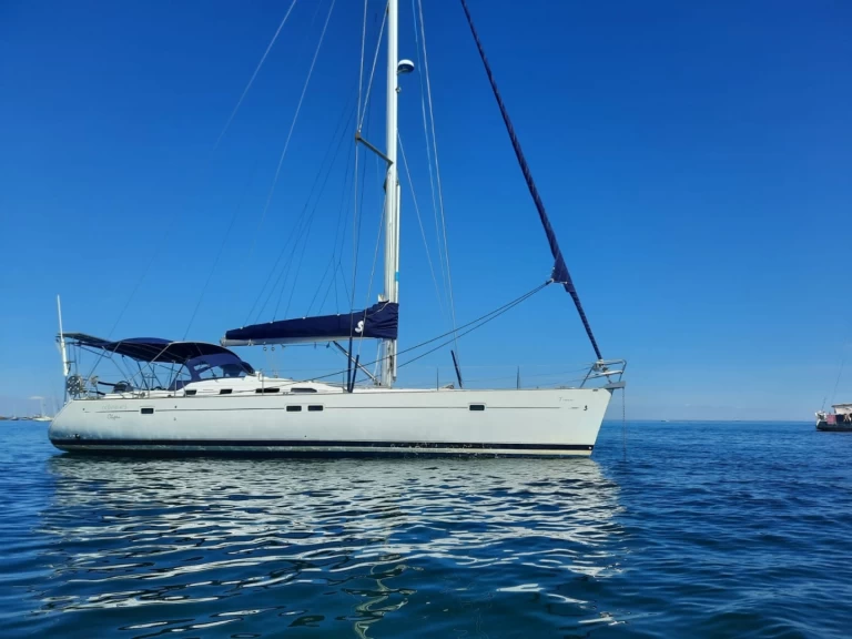 Charter a Bénéteau Oceanis 473 Performance in Arzon on Samboat