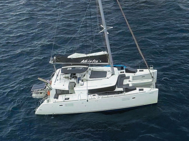 Yacht hire Alimos cheap Lagoon 450 F