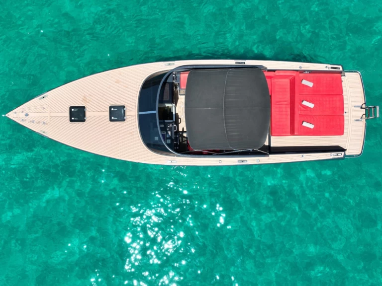 Hire a VanDutch VanDutch 40 Marina Botafoch