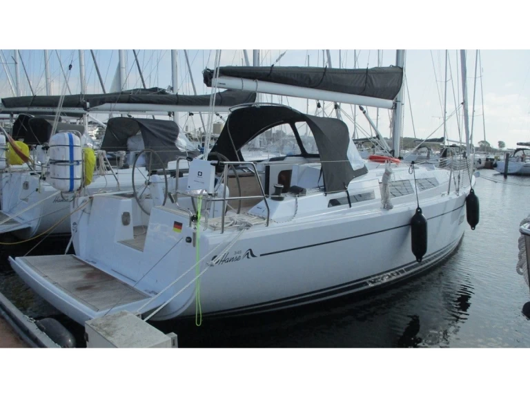 Yacht hire Göteborgs stad cheap Hanse 348