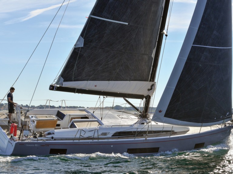Sailboat hire in Golfe-Juan - Bénéteau Oceanis 46.1