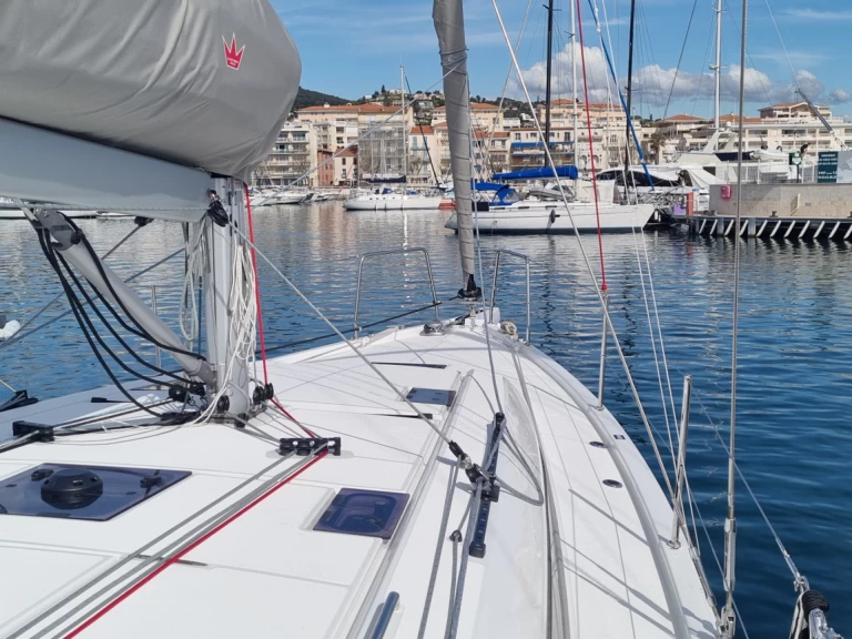 Hire Sailboat with or without skipper Bénéteau Golfe-Juan